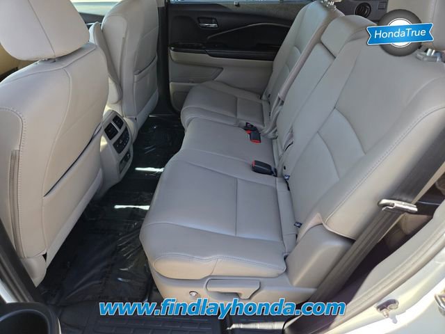 Certified 2019 Honda Pilot Touring image 14