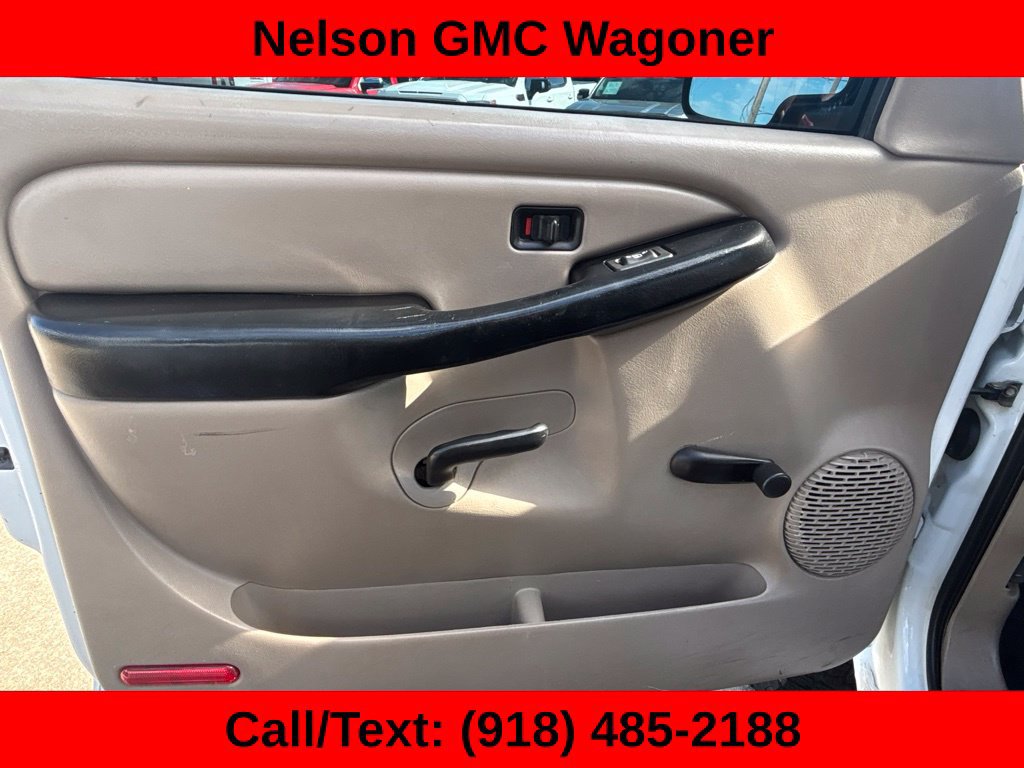 Used 2004 Chevrolet Silverado 3500 4x4 Crew Cab w/ Heavy-Duty Power Package image 27