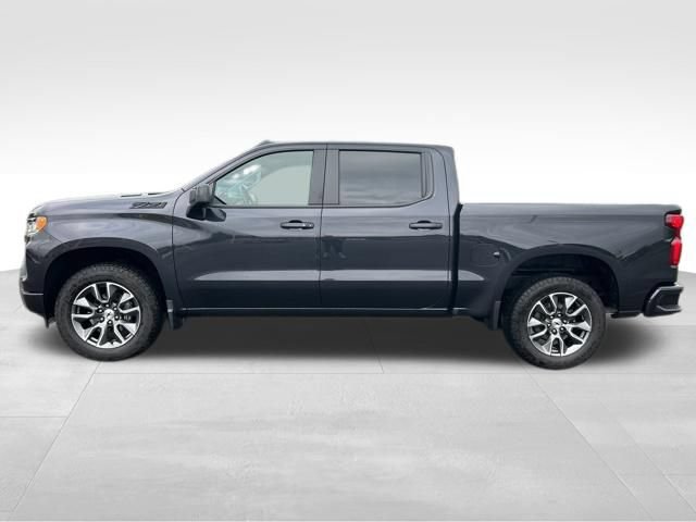 Used 2023 Chevrolet Silverado 1500 RST w/ Convenience Package II AWD/4WD image 3