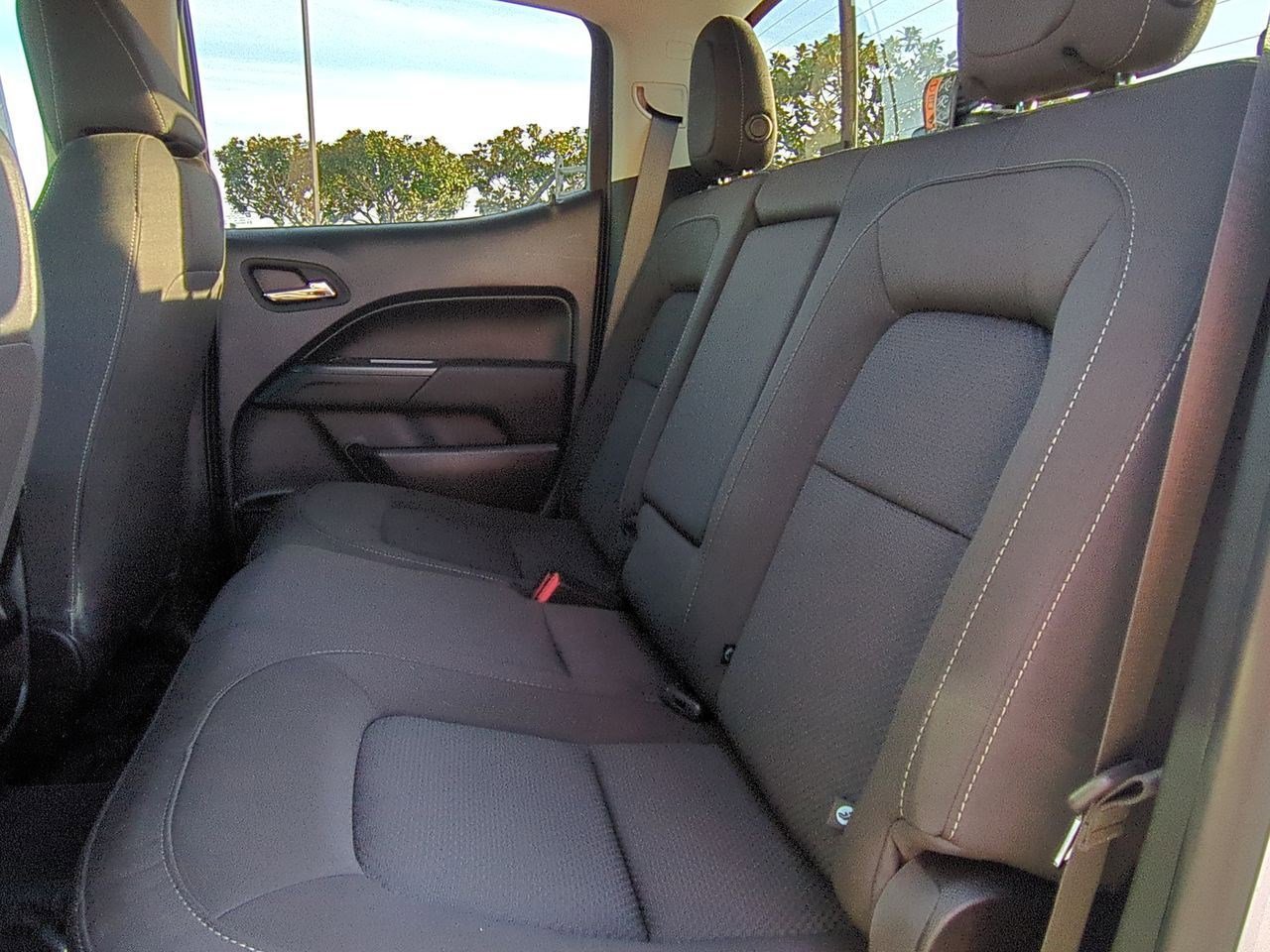 Used 2022 Chevrolet Colorado LT w/ LT Convenience Package image 22