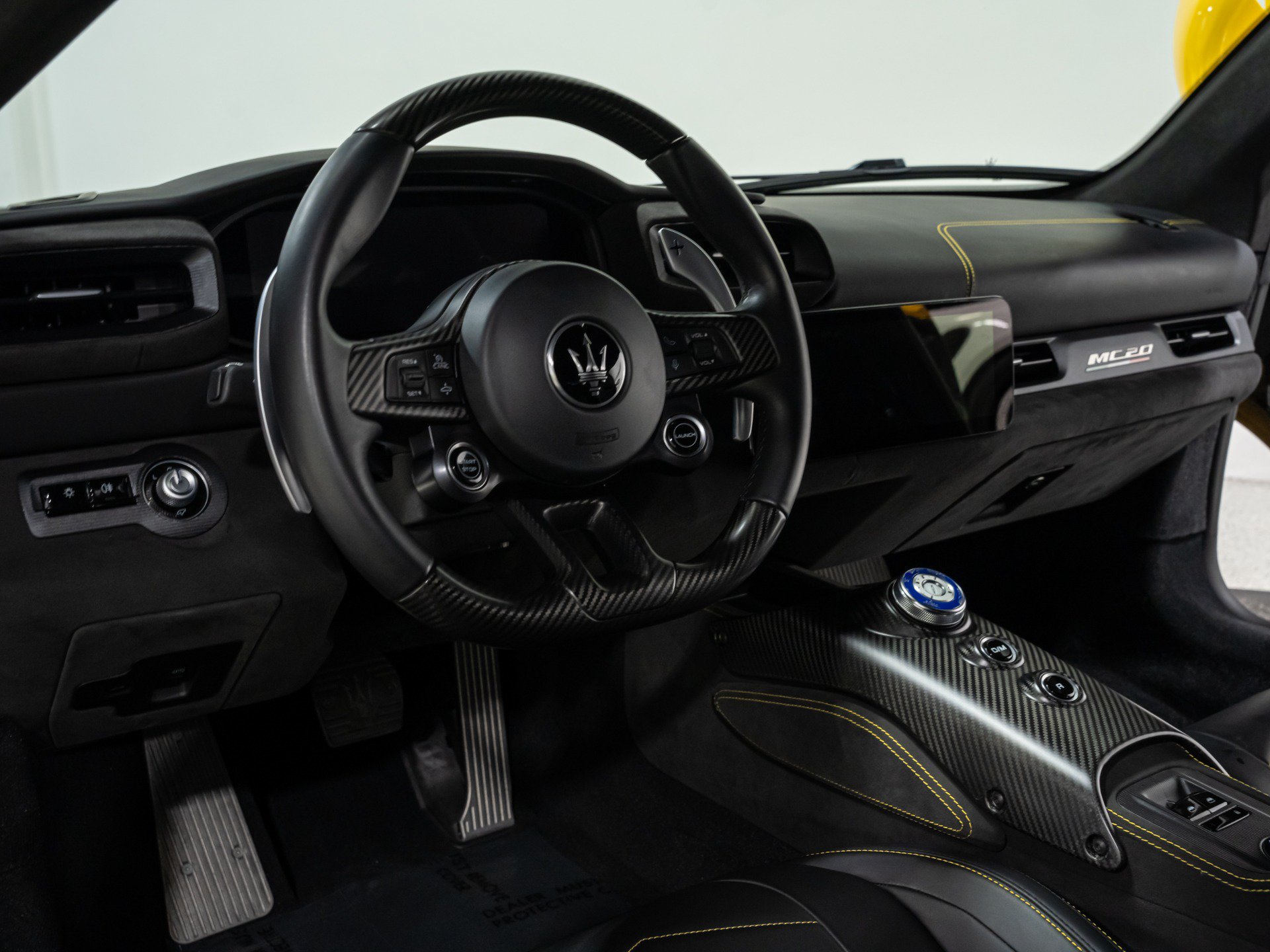 Used 2022 Maserati MC20 Coupe RWD image 47