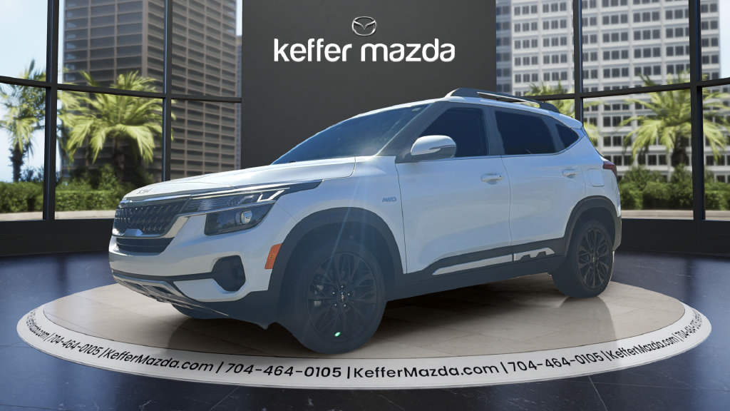 Used 2023 Kia Seltos Nightfall Edition AWD/4WD image 3