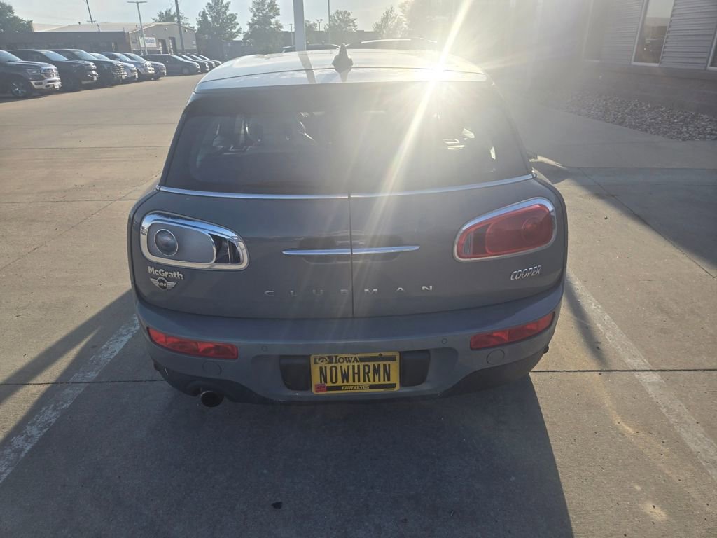 Used 2016 MINI Cooper Clubman FWD image 5
