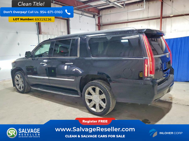 Used 2020 Cadillac Escalade ESV Luxury AWD/4WD image 3