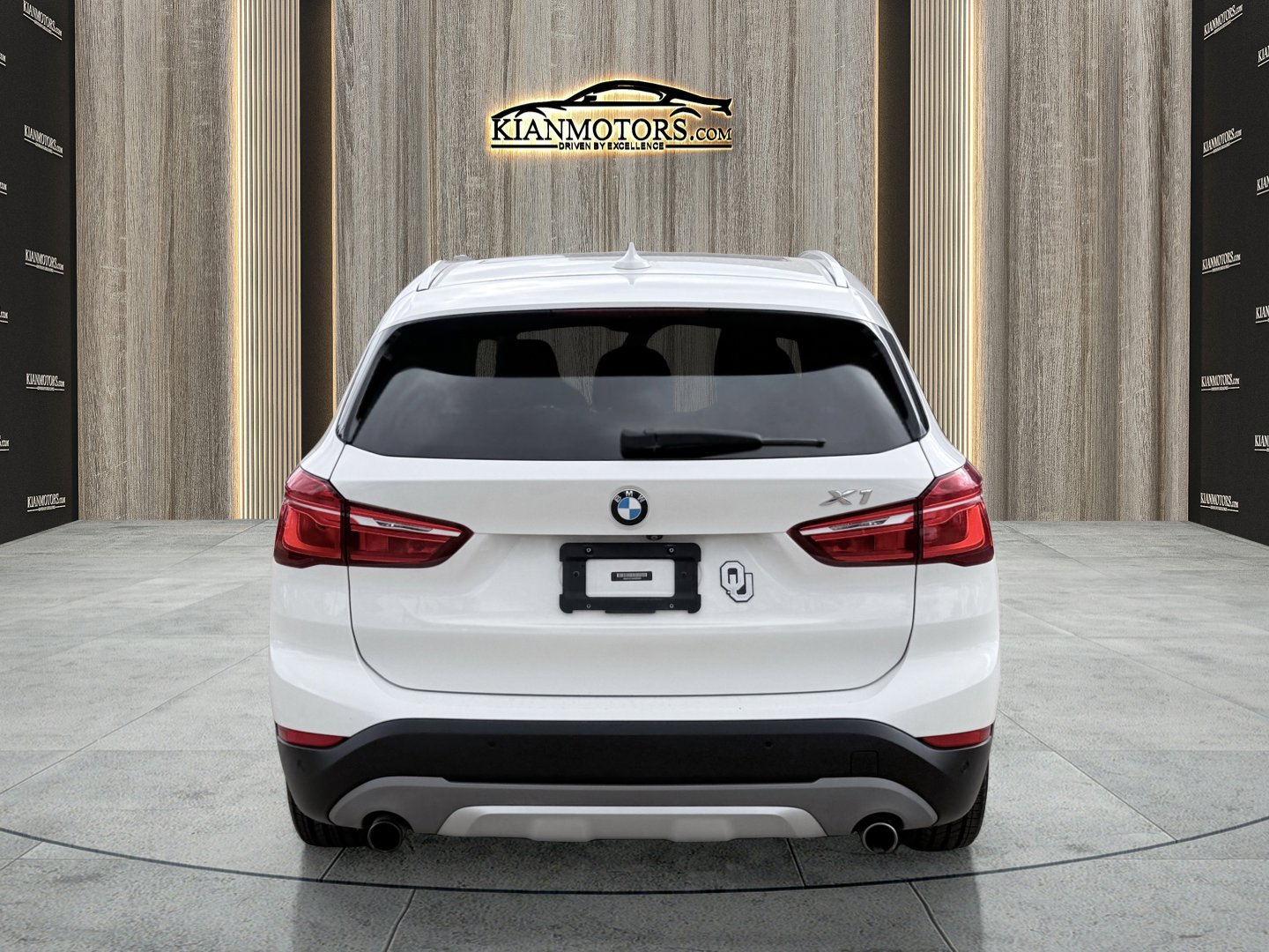 Used 2016 BMW X1 xDrive28i image 6