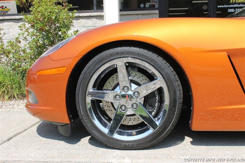 Used 2007 Chevrolet Corvette Convertible w/ Preferred Equipment Group RWD image 12