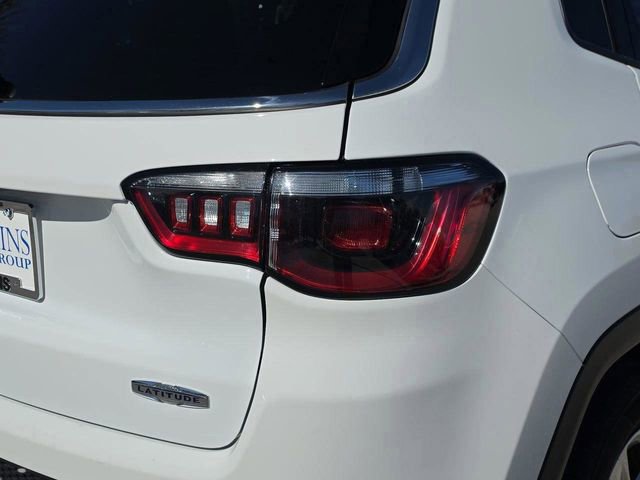 Certified 2024 Jeep Compass Latitude image 12