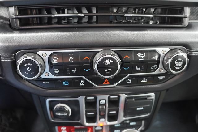 Certified 2025 Jeep Wrangler Unlimited Rubicon 4xe w/ Safety Group image 24