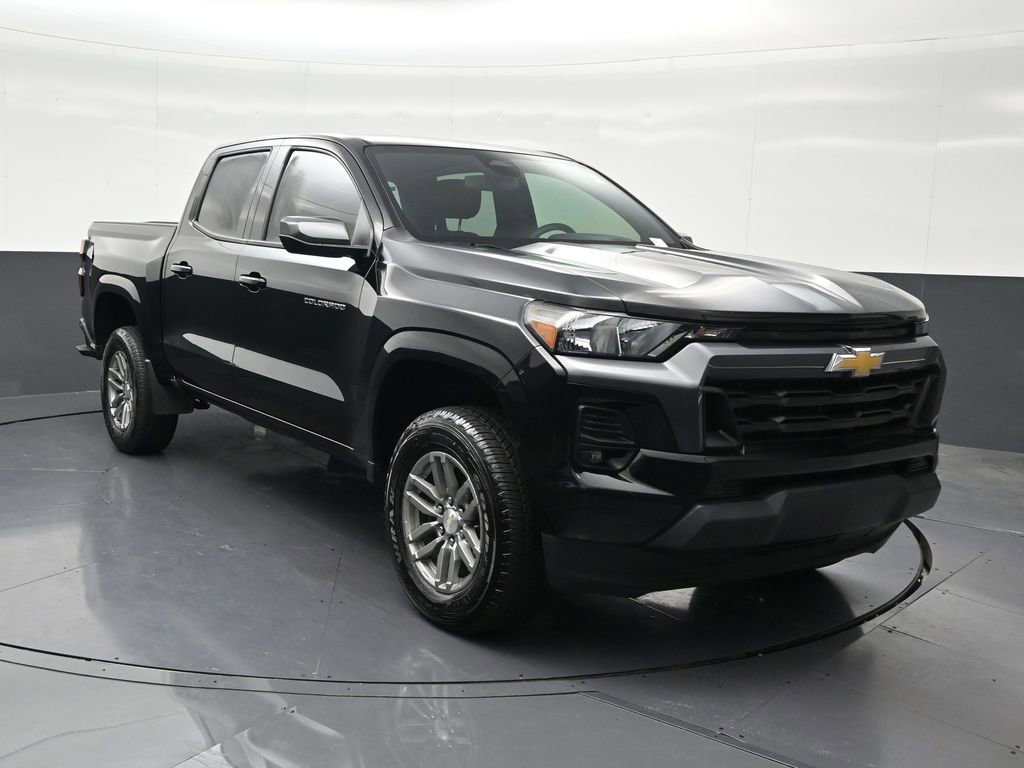 Used 2023 Chevrolet Colorado LT w/ LT Convenience Package RWD image 8