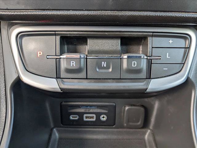 Used 2023 GMC Terrain SLT image 12