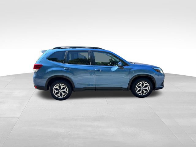 Used 2024 Subaru Forester Premium AWD/4WD image 4