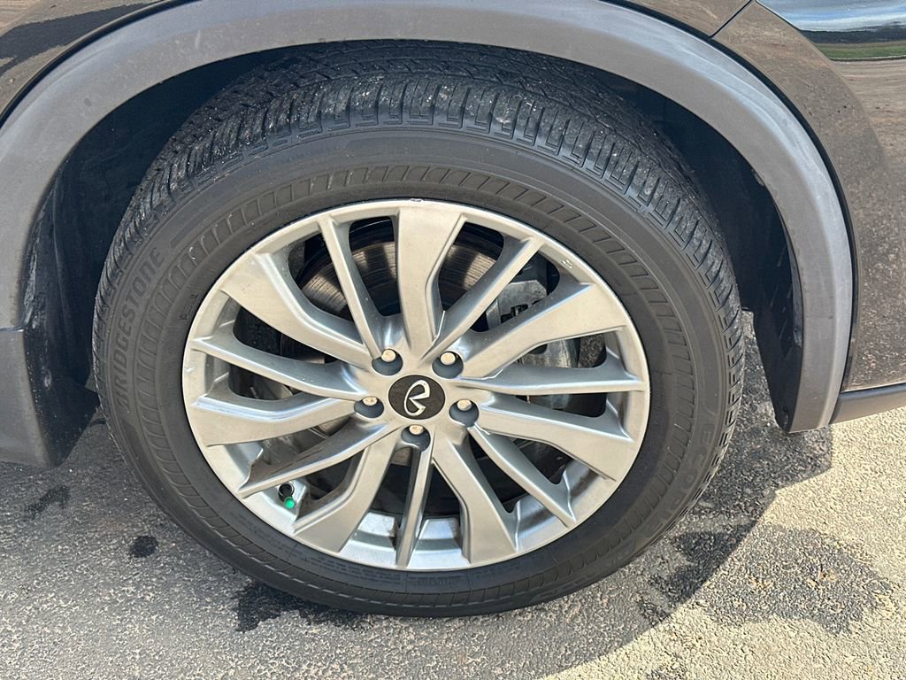 Used 2023 INFINITI QX50 Pure image 12