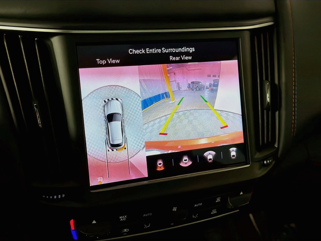 Used 2023 Maserati Levante F Tributo AWD/4WD image 14