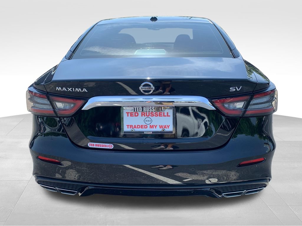 Used 2022 Nissan Maxima SV w/ Floor Mat Group FWD image 10
