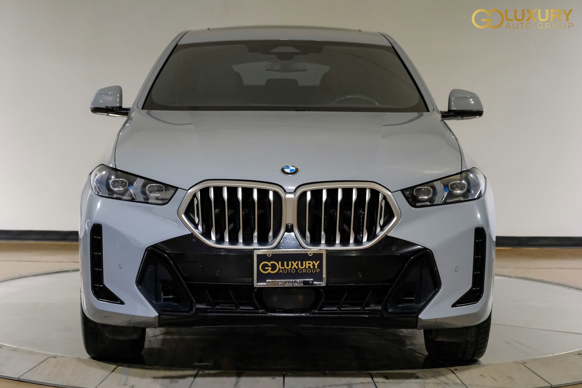 Used 2025 BMW X6 xDrive40i w/ Climate Comfort Package AWD/4WD image 7