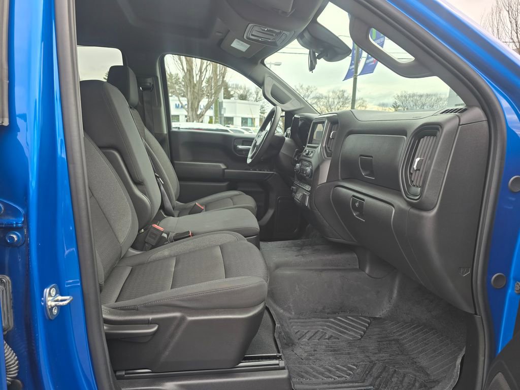 Used 2024 Chevrolet Silverado 1500 Custom Trail Boss AWD/4WD image 11