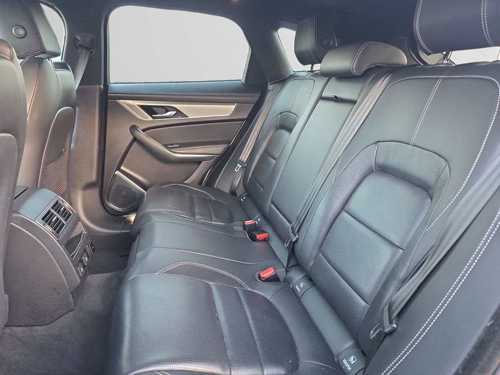 Used 2024 Jaguar F-PACE R-Dynamic S image 14