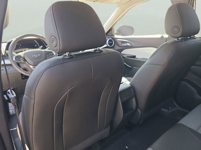 New 2026 Chevrolet Trax LT w/ Midnight Edition image 19