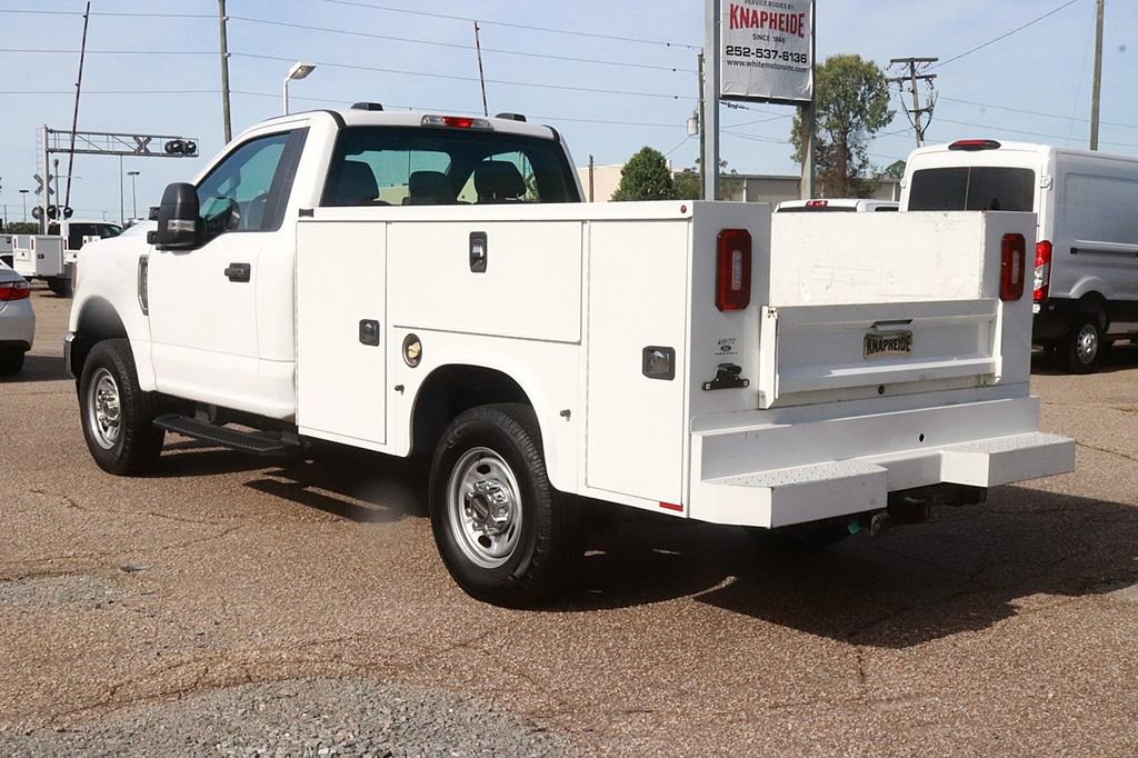 Used 2022 Ford F250 XL w/ Power Equipment Group image 5