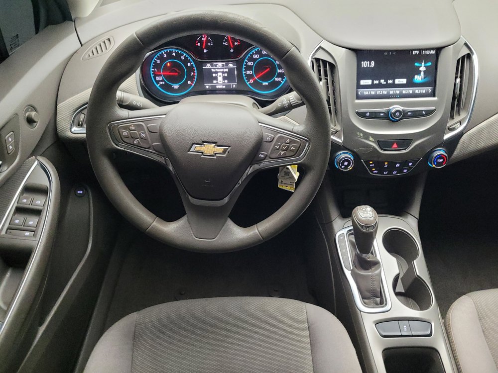 Used 2016 Chevrolet Cruze LT FWD image 22