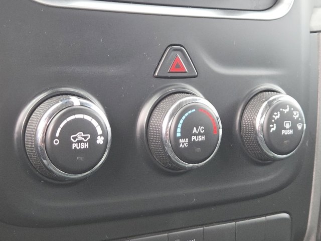 Used 2015 RAM 1500 Express w/ Black Ram 1500 Express Group image 18