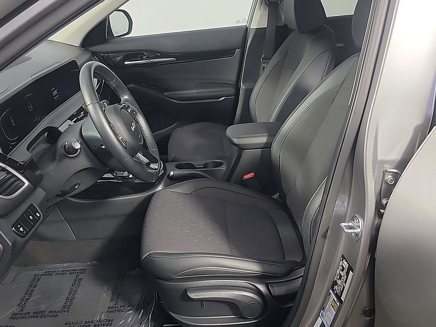 Used 2026 Kia Seltos S AWD/4WD image 19