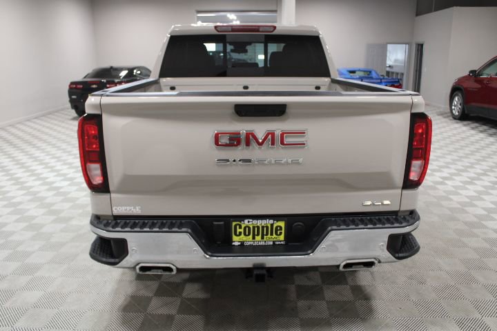 New 2026 GMC Sierra 1500 SLE w/ X31 Off-Road Package AWD/4WD image 10