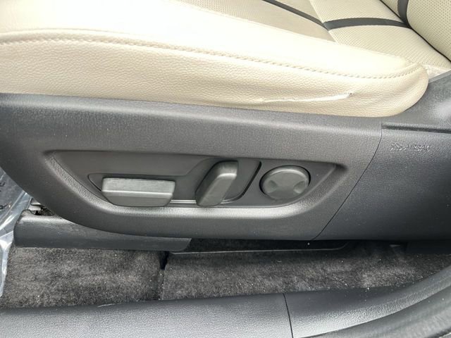 Used 2024 MAZDA CX-90 Plug-In Hybrid w/ Premium Pkg image 12