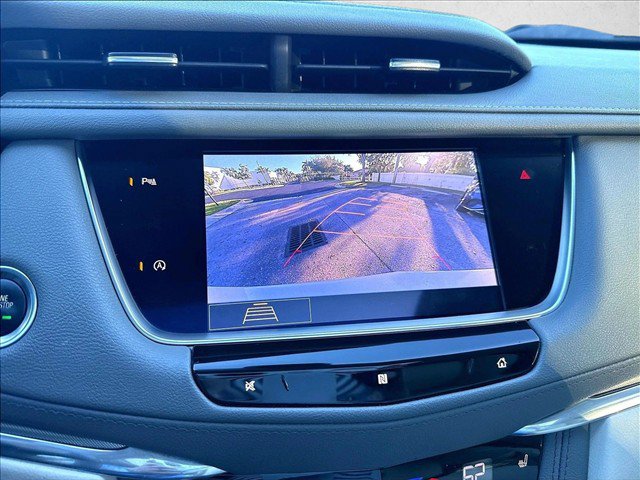 Used 2020 Cadillac XT5 Premium Luxury FWD image 22
