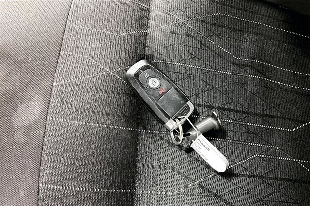 Used 2020 Ford EcoSport SE w/ SE Convenience Package image 32