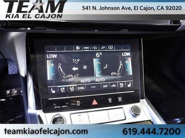 Used 2024 Audi Q8 e-tron Premium Plus AWD/4WD image 32