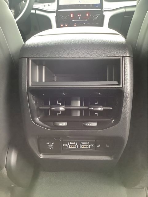 Certified 2024 Jeep Grand Cherokee Limited image 21