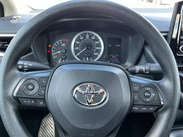 Used 2022 Toyota Corolla LE image 14