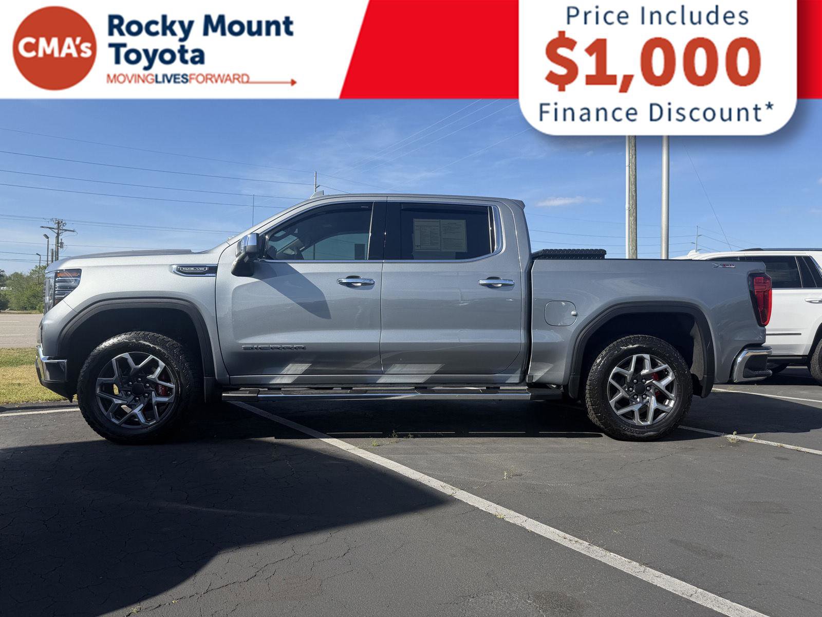 Used 2024 GMC Sierra 1500 SLT w/ SLT Premium Plus Package image 3