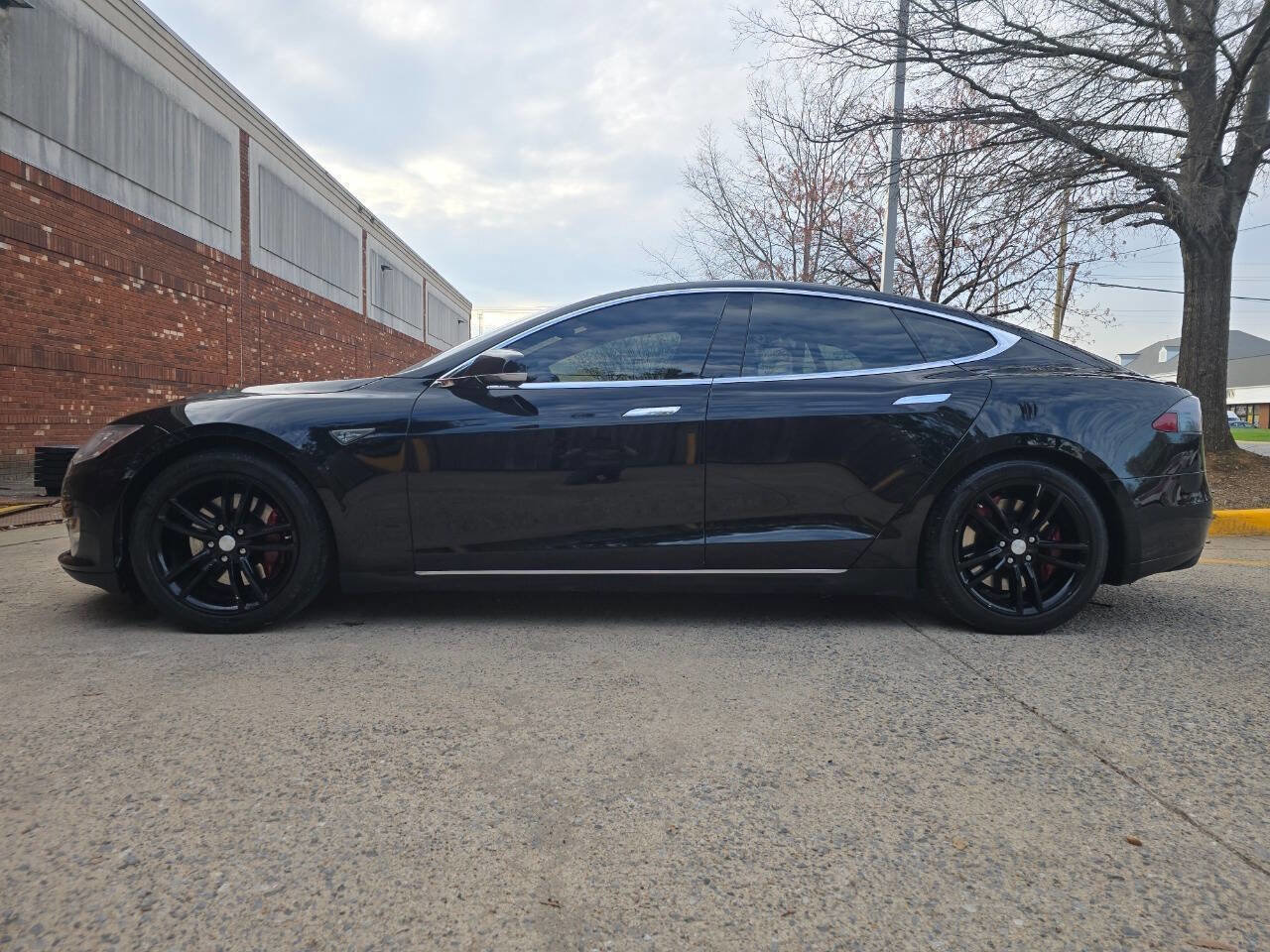 Used 2013 Tesla Model S Base 4dr Liftback (85 kWh) image 4