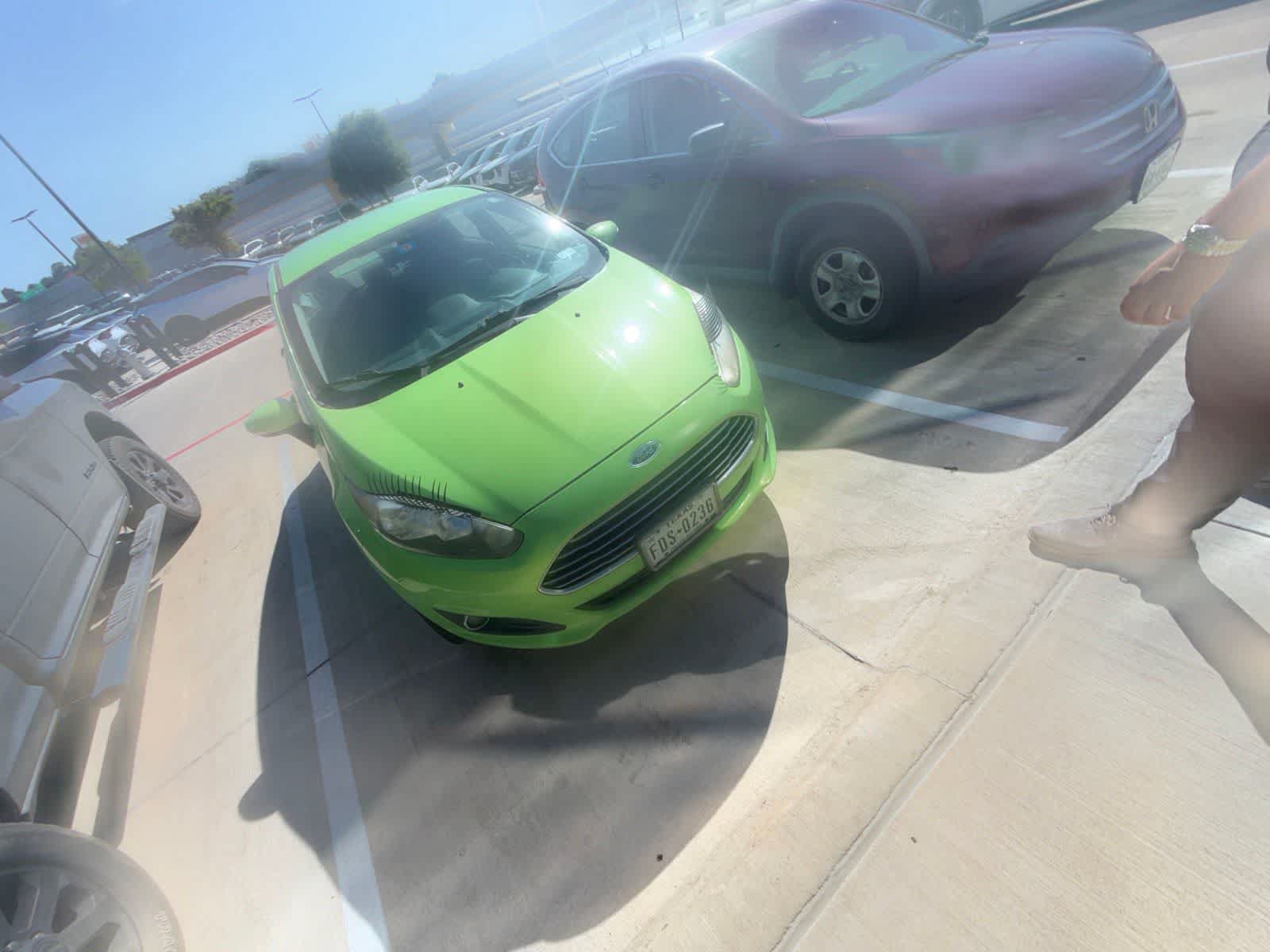 Used 2015 Ford Fiesta SE w/ Equipment Group 201A FWD image 6