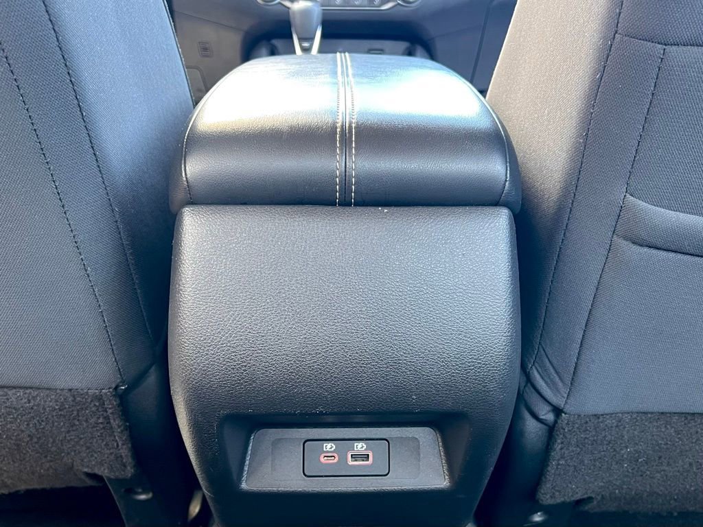 Used 2024 Nissan Altima 2.5 SV image 19