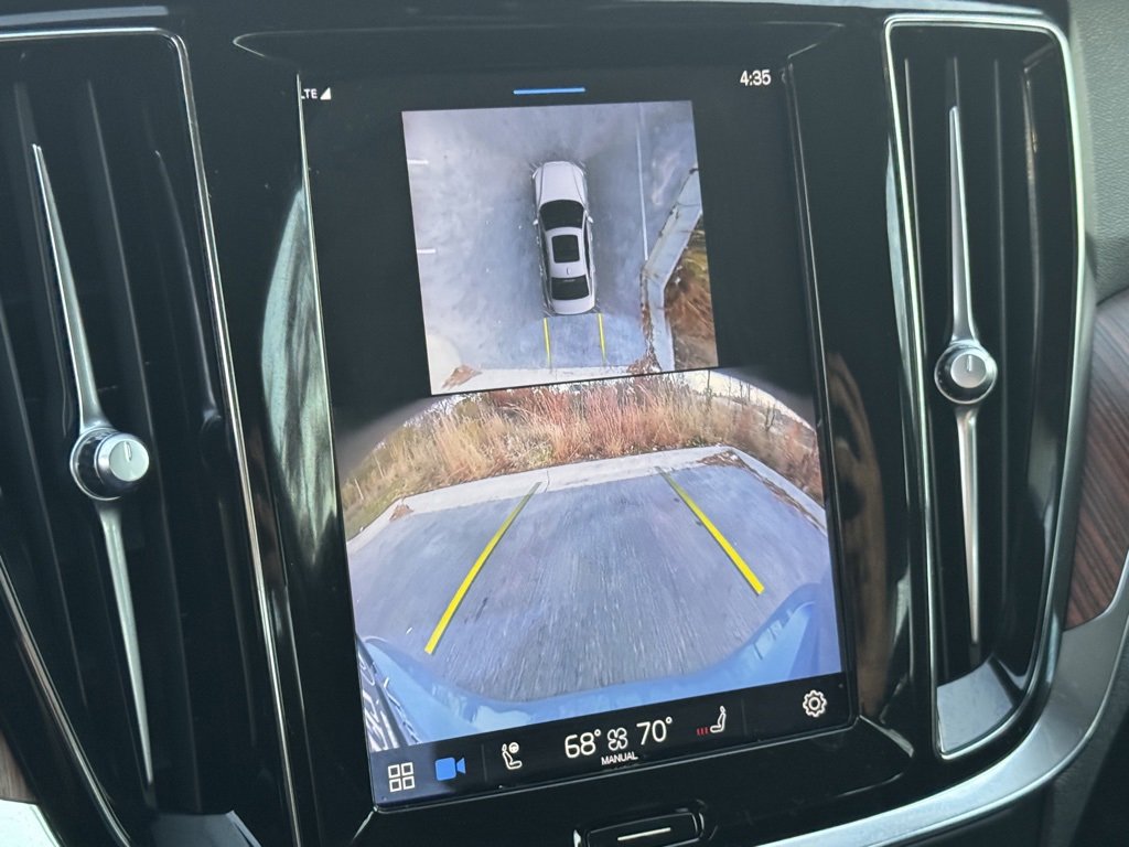 Used 2024 Volvo S60 B5 Plus image 11