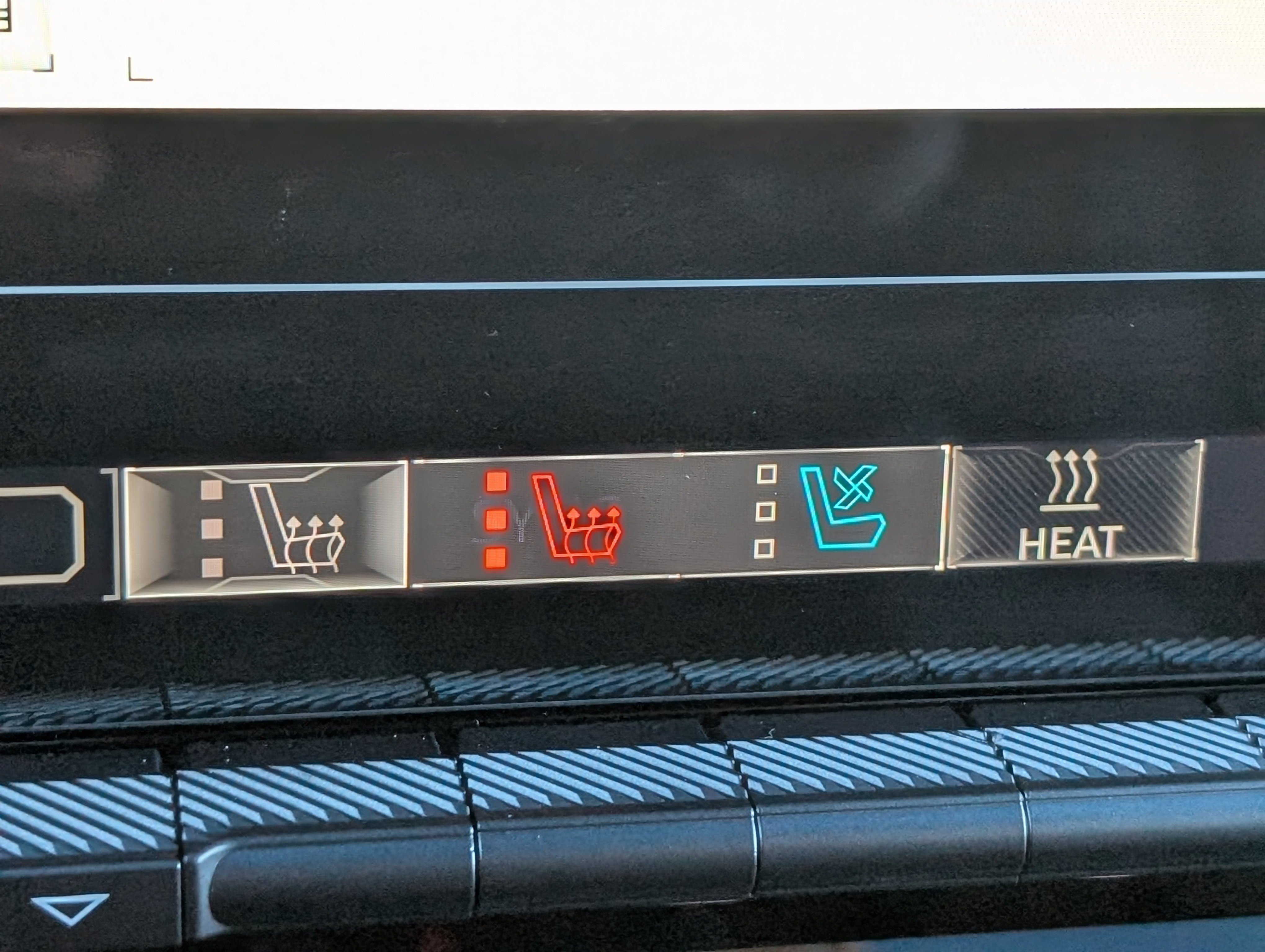 Used 2024 GMC Hummer EV 2X image 33