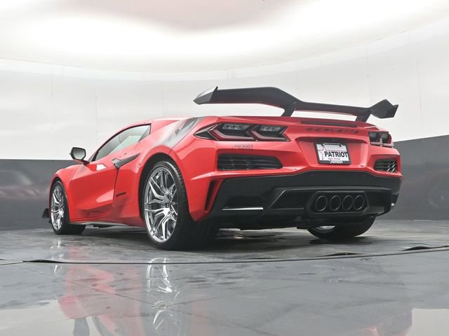 Used 2024 Chevrolet Corvette Z06 w/ Z07 Performance Package image 43