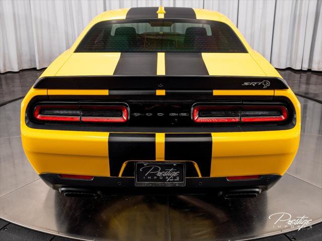 Used 2017 Dodge Challenger SRT Hellcat RWD image 13