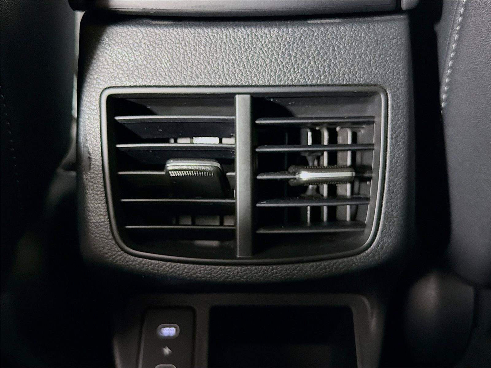 Used 2024 Kia Seltos X-Line AWD/4WD image 24