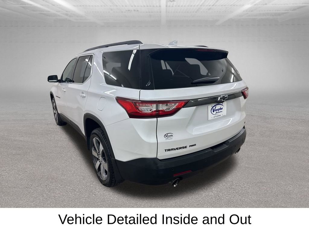 Used 2020 Chevrolet Traverse LT w/ LT Premium Package AWD/4WD image 9