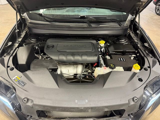 Used 2023 Jeep Cherokee Altitude Lux w/ Lux Elite Package image 31