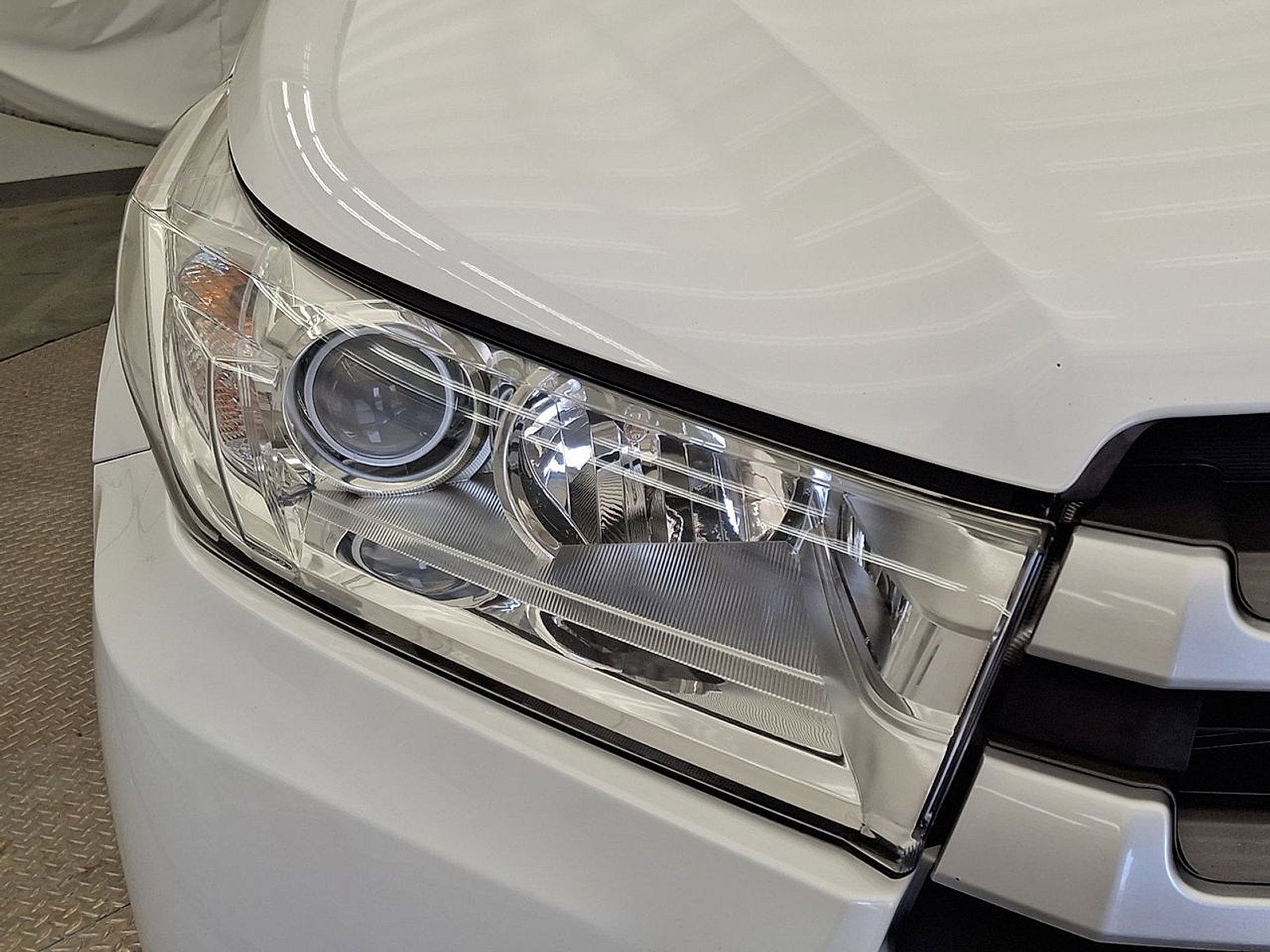 Certified 2018 Toyota Highlander XLE image 28