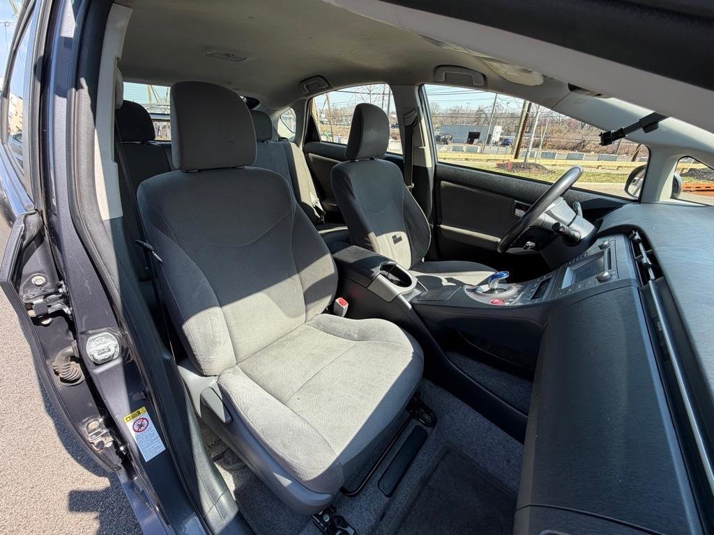 Used 2014 Toyota Prius Two image 17