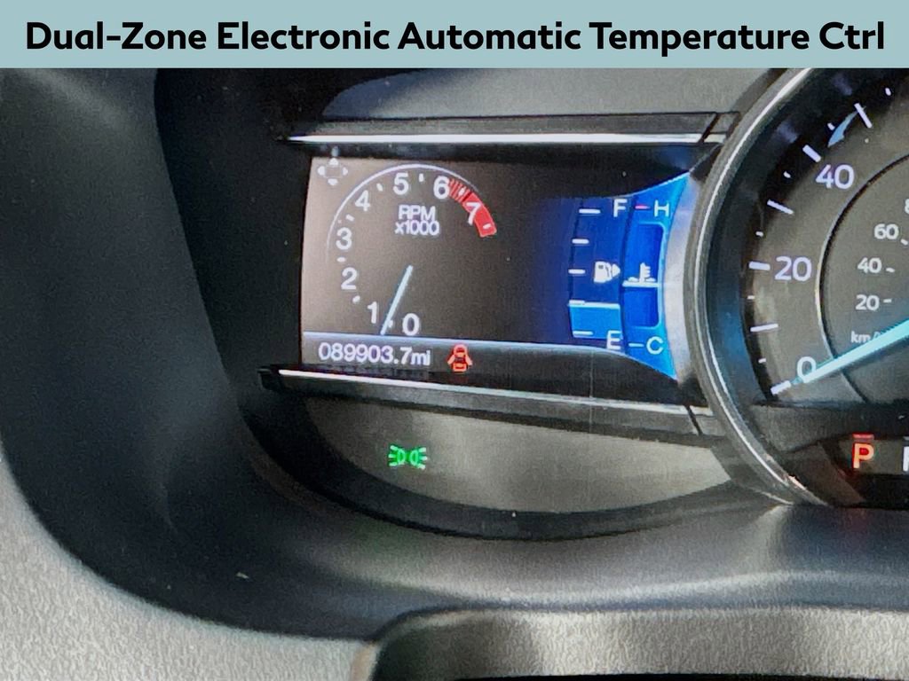 Used 2017 Ford Explorer XLT w/ Equipment Group 202A image 12