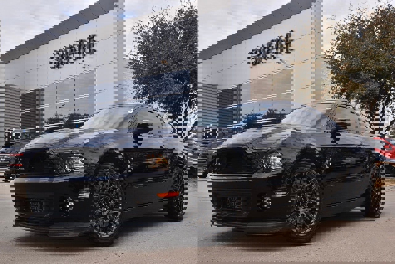 Used 2013 Ford Mustang Shelby GT500 image 2