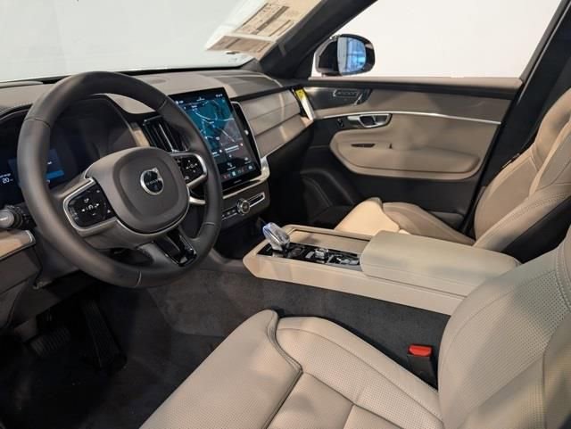 New 2026 Volvo XC90 B6 Ultra w/ Protection Package Premier image 11