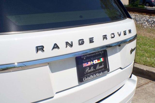 Used 2020 Land Rover Range Rover SV Autobiography Dynamic image 13